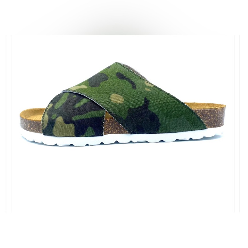 Magnafied bio cork una crossover in green camo